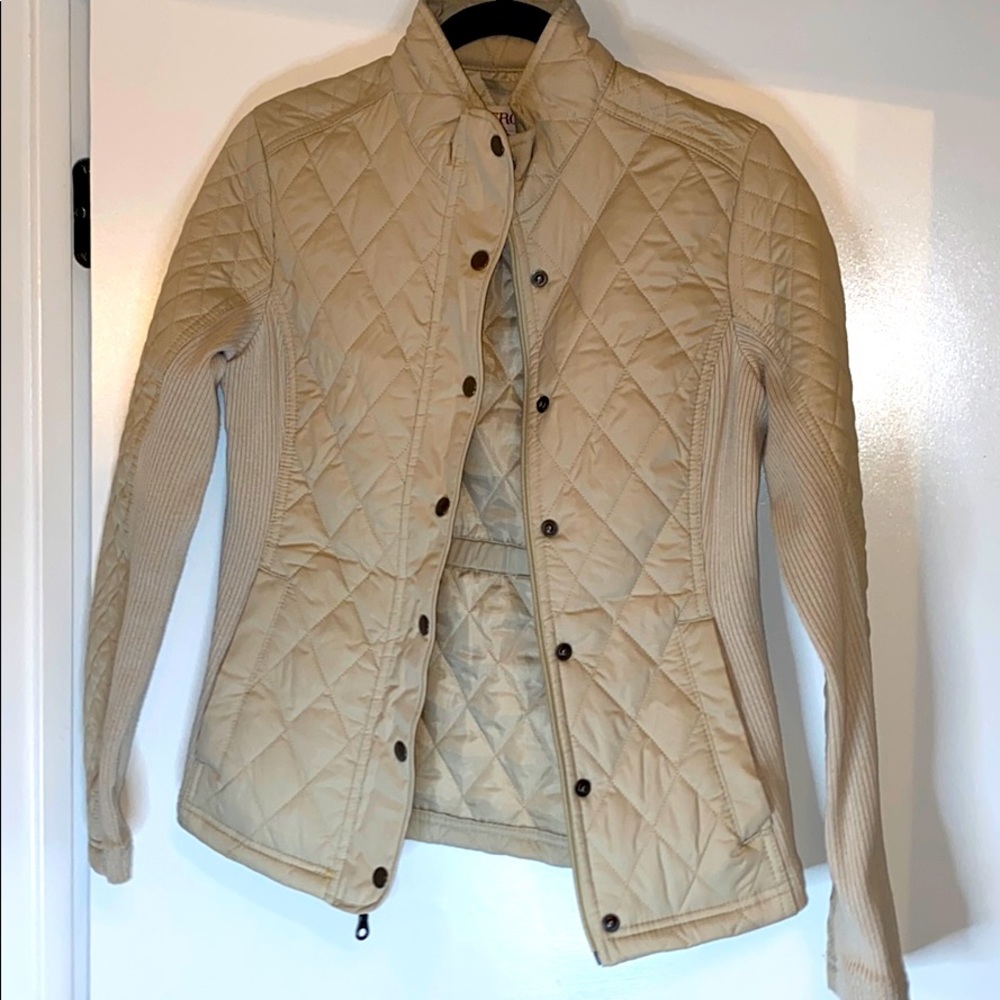 Light weight jacket